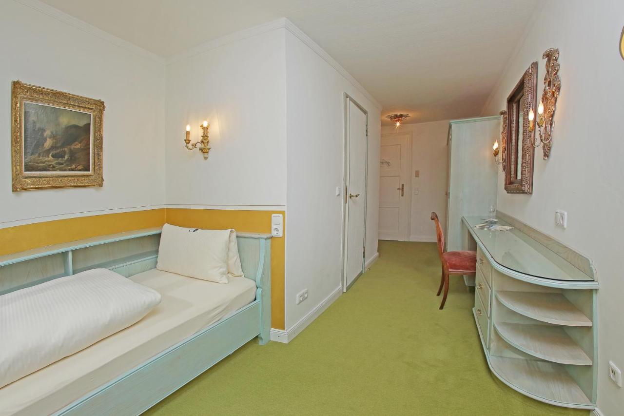 Hotel Rex バート・ウィーゼ エクステリア 写真