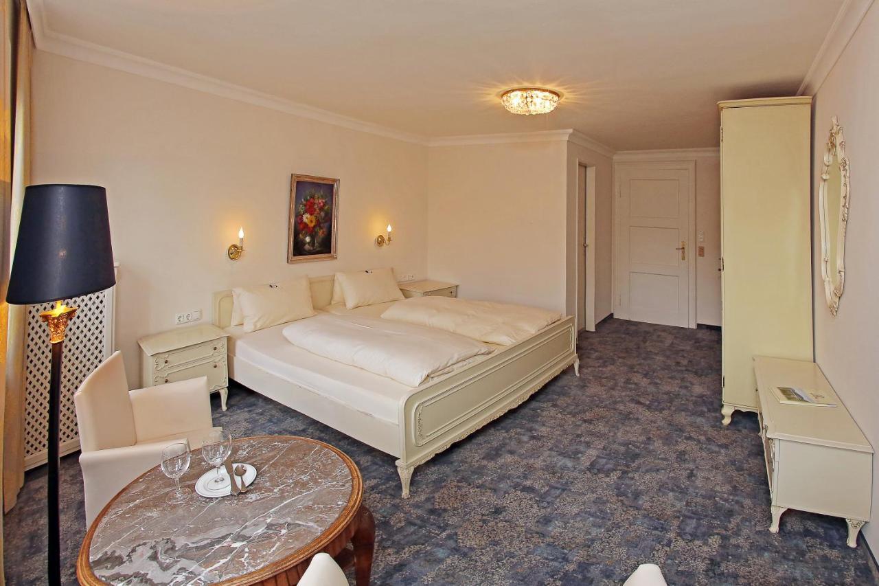 Hotel Rex バート・ウィーゼ エクステリア 写真
